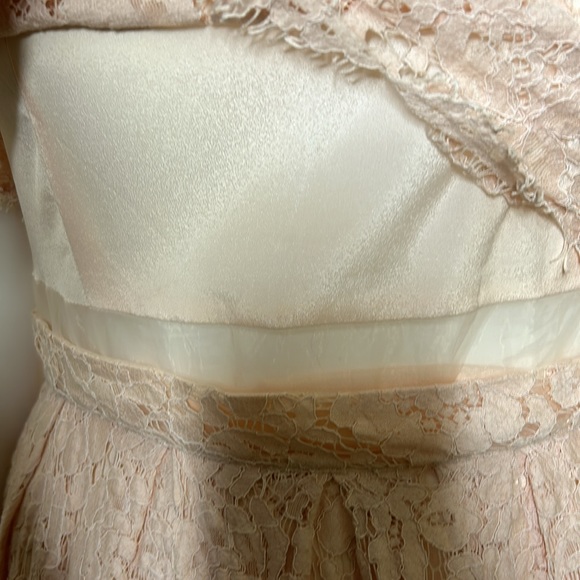 ASOS Pink Lace Dress with Sheer peekaboo waist, size 12 - Picture 7 of 10